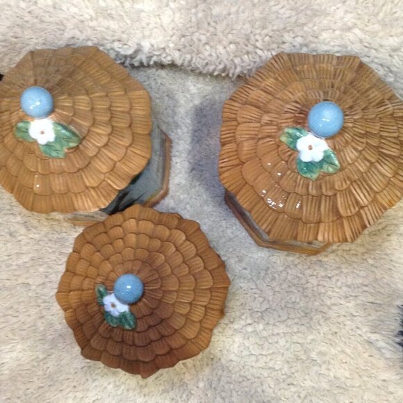 VINTAGE Discontinued Susan Winget 3 pc. Botanical Canister Set, Painted Buntings - Picture 7 of 7